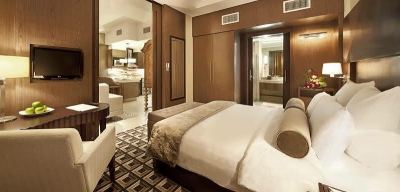 Oaks Liwa Executive Hotel 4*